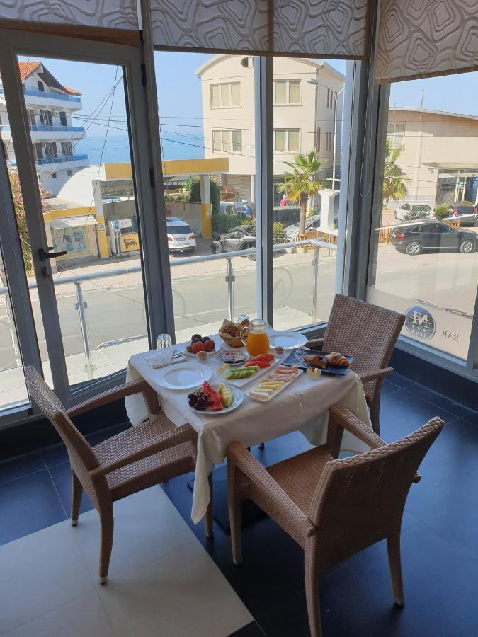 Hotel Nais Beach Durrës Eksteriør billede
